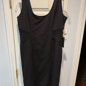 Black Women’s Scoop Neck Dress